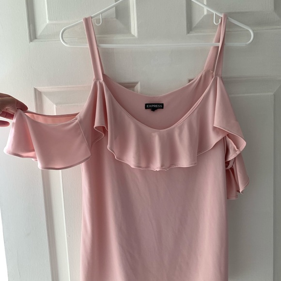 Express ruffle blouse - Picture 2 of 2